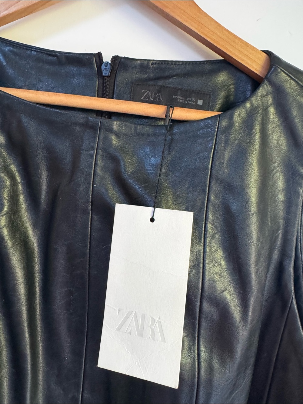 Zara Black Faux Leather Sleeveless Belted Vest - Picture 6 of 6
